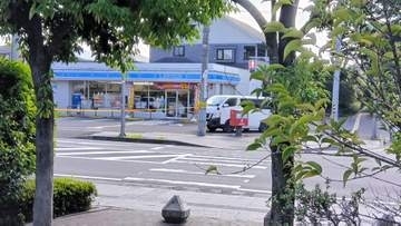 段ボール箱の安全を確認、規制を解除　仙台・桂のローソンに不審物
