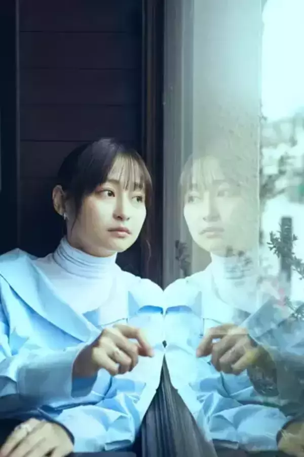 元日向坂46 影山優佳、初のエッセイ集を刊行「ありのままで曝け出しております」