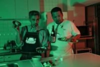 「漢 Kitchen」に鎮座DOPENESSが出演 “お酒に合うアテ”づくりに挑戦