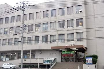 横浜で車8台絡む事故　無免許運転で追突、5人にけが負わせ逃走疑いの高2逮捕