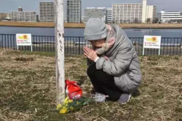 川崎中1殺害事件から11年　現場の多摩川河川敷で冥福祈る人も　「忘れられない事件」