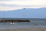 「平塚で実験、海の溺者にドローンで浮輪…遠くなればライフセーバーより早い」の画像1