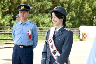 地元の神奈川・藤沢で安斉星来さんが一日署長　海水浴シーズンで置引や水難事故に注意呼びかけ