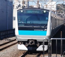 JR大船駅構内で信号トラブル　上下線6本運休、約2800人に影響