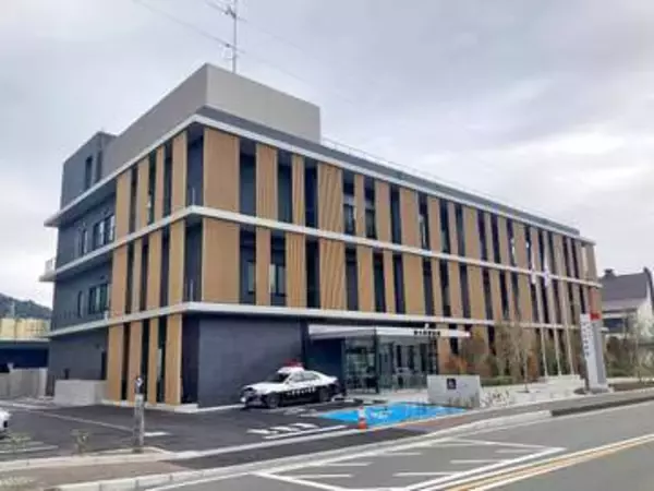 相模原のキャンプ場で倒木、夫婦死傷事故　キャンプ場関係者を業務上過失致死傷容疑で書類送検
