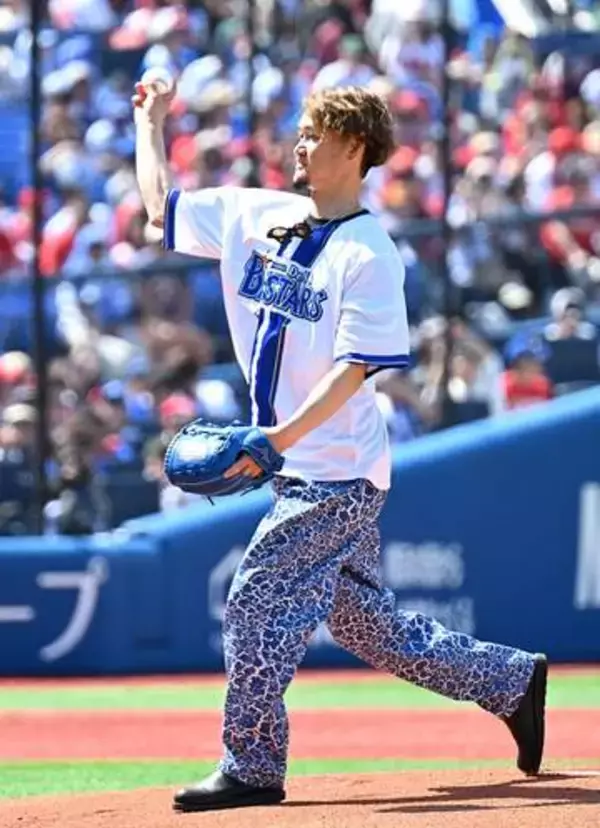 【DeNA】OB大和さんがセレモニアルピッチに登場　現在は歌手活動「アーティストとして戻ってくるとは」