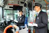 「東急バス、2人のインドネシア人運転士がデビュー　「特定技能」に基づく採用第1弾、「経験を積み、長く続けたい」」の画像1