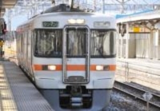 JR御殿場線が走行中に竹と接触　撤去で一時運転見合わせ