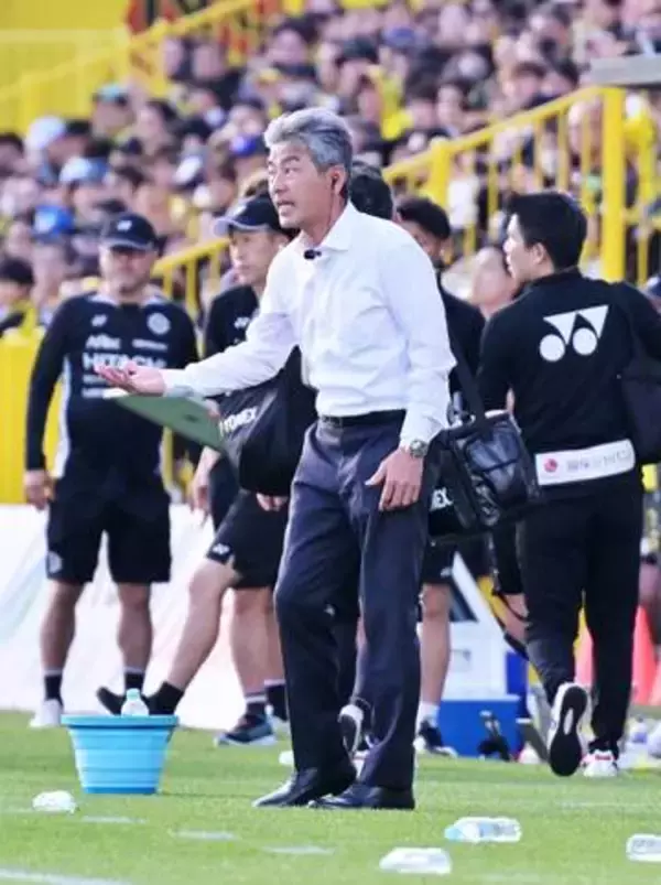 【J1川崎】長谷部茂利監督が続投　新設U21リーグ監督は長橋康弘コーチ