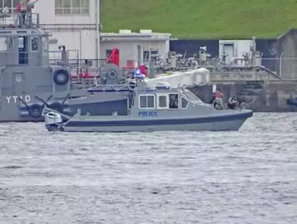 横須賀港で米海軍が空包射撃伴う訓練　ヴェルニー公園では1900発の射撃音数える、11日までの予定で実施