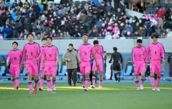 【高校サッカー】神奈川代表・日大藤沢はベスト4逃す　後半追い上げムードも神村学園に完敗