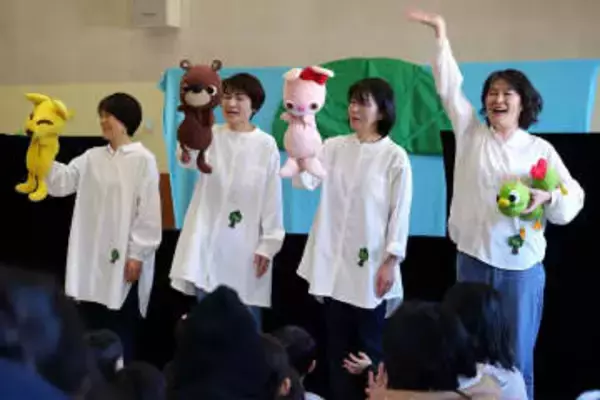 東日本大震災がきっかけ、ママ友集い…川崎の人形劇団、笑顔の「種」まき15年　「くだらないことを一生懸命」
