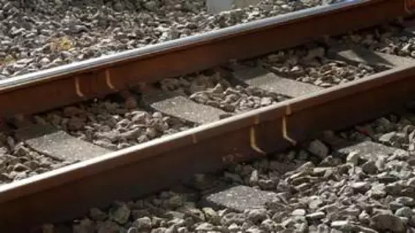 横浜の東急東横線日吉駅で人身事故　武蔵小杉－菊名間と新横浜線で一時運転見合わせ
