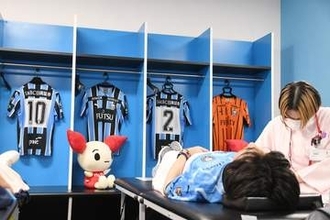 J1川崎フロンターレの「ロッカールーム」で献血　115人が参加、スタジアムの舞台裏も満喫