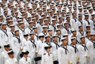 自衛官給与、過去最高に　増額法案が可決、30代半ば580万→600万円