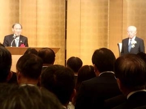 横浜市長選、菅元首相が自民の原沢氏推薦に言及　経済界に支援呼びかける　小泉氏も「横浜の戦い、極めて重要」