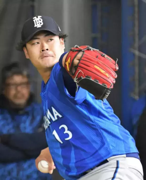 【DeNA】攻守でサインプレー確認　投手陣はエース東や伊勢がブルペン入り