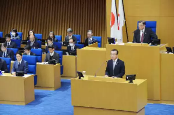 山中竹春市長のパワハラや人権侵害疑惑、第三者組織設置へ　真相求め調査、横浜市会が全会一致で決議案可決