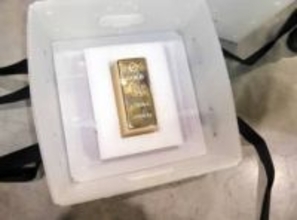 模造の金塊や千両箱見てみよう　日銀横浜支店で4月、小学生親子向け見学会