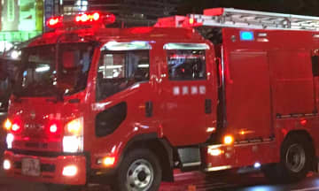 「3階から黒煙」　大和市で火事、3人死亡