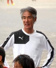 サッカー日本代表・伊東純也の父が語る少年時代　エリート街道とは無縁も「何か持っている子」