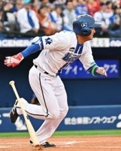 DeNAファンが選ぶ4月MVPは勝又温史　お立ち台3度の「新ガッツマン」ブレークの予感
