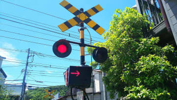 神奈川・大和の小田急線踏切で人身事故 相模大野ー大和間で一時運転見合わせ 9200人に影響