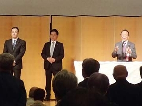 衆院の定数削減、高市首相「比例のみで」　自民内から批判、鈴木座長が苦境