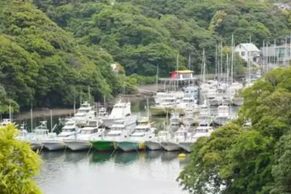台風6号は3日昼前から神奈川に最接近　小中学校の休校多く　電車運休、高速道路通行止めの可能性も