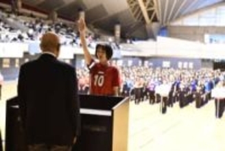 【やまゆり杯バレーボール】藤沢で総合開会式、16日から1次予選　「失敗を恐れず挑戦」と選手宣誓
