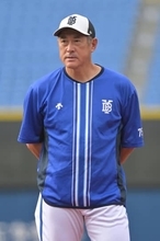 DeNA石井琢朗コーチ退団へ 打撃向上などに取り組み、昨年の日本一にも貢献 現役時代はマシンガン打線の1番