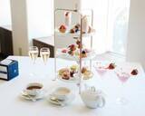 「横須賀産イチゴが楽しめるアフタヌーンティー　汐入駅前のホテル」の画像1