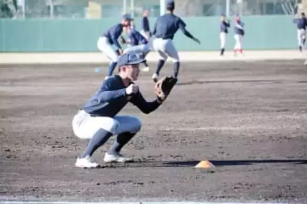 横浜高野球部が初練習、エース織田「去年より強い気持ち」