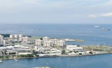 米海軍の原子力潜水艦「バーモント」が神奈川・横須賀入港　休養や物資補給など目的