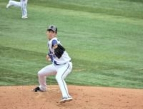 DeNA・ルーキー篠木は現状維持の1200万円　「悔しい1年だった」