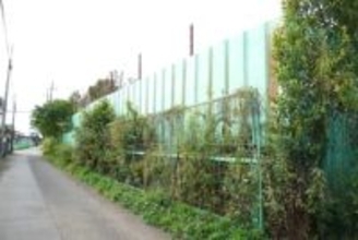 神奈川県内のヤード　10カ所で火災、崩落の恐れ　調査の県職員「指導できれば…」　法制化の実現は時期見通せず