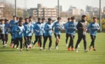 J1川崎が始動、失点減らせるか　守備陣補強へブローダーセン、谷口ら獲得