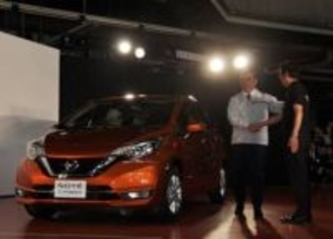 追浜工場とさび付いた「マザー」の看板　小型車「ノート」に見る日産四半世紀の盛衰