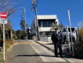 「寝ていたら鉄パイプで殴られた」　鎌倉の住宅で強盗、複数の男らが逃走　男性が軽傷、現金40万円など奪われる