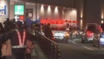 みずほペイペイドーム近くの商業施設で男女刺されたか　男が逃走中