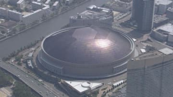 「Ｂ’ｚ」ライブのセット解体中に事故　書類送検に