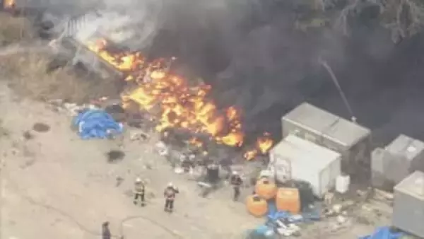 【速報】福津市の廃材置き場で火災