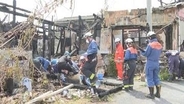 大牟田市で長屋など３軒燃える火事　けが人なし