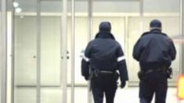 ２０代ほどの男性死亡　知人「スパーリングしていた」