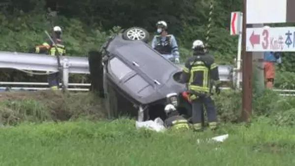 福島市で車が道路脇の田んぼに転落 運転手が病院に運ばれる
