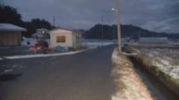 勝手に発進した車を止めようと…一緒に用水路に転落して高齢女性が死亡　宮城・栗原市