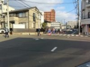 ８０代女性が車にはねられ重傷　車は逃走　ひき逃げ事件として捜査　仙台・若林区