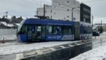 万葉線で回送車両が脱線し区間運休　けが人なし