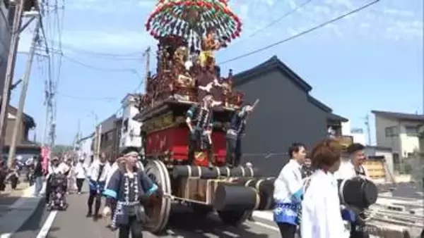 まちの復興と繁栄を願い　伏木曳山祭　高岡市