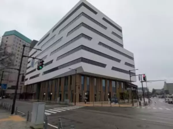 富山県内　広い範囲で雨に　寒さ対策を万全に